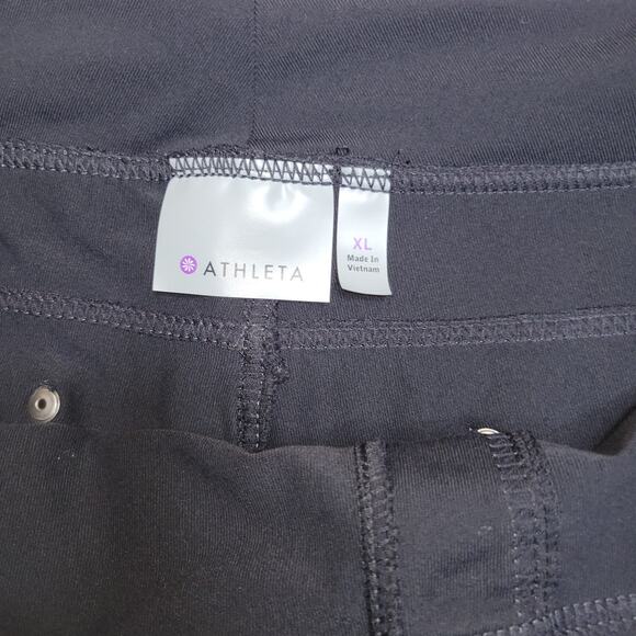 Athleta Womens Shorts Size XL Stretchy Black Drawstring Pull on Gym Walking Zip - Picture 5 of 9